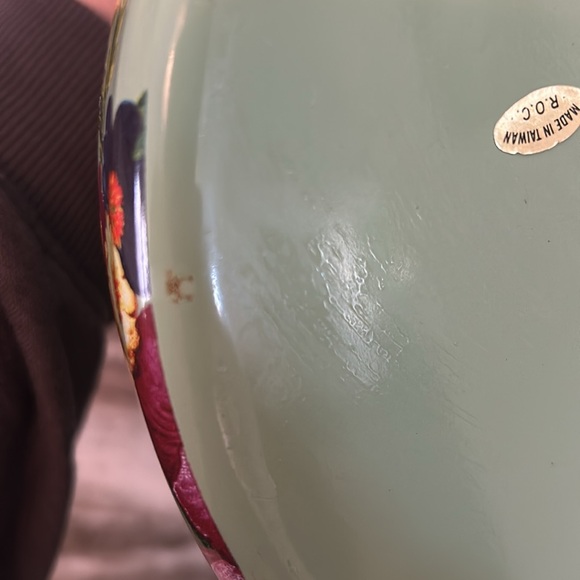 MacKenzie Childs 2 Quart Green Floral Market Teapot - Picture 9 of 9